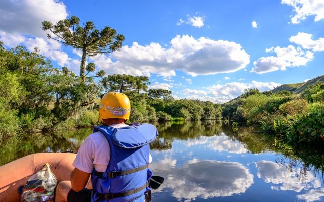 Passeio de Bote